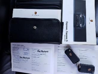 Porsche Cayenne 4.5 S picture 29