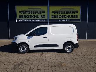 Peugeot Partner 1.5 BlueHDI Premium picture 2