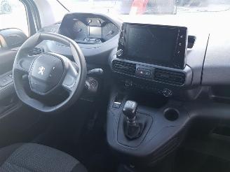 Peugeot Partner 1.5 BlueHDI Premium picture 15