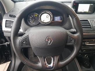 Renault Mégane Estate 1.2 TCe Bose picture 17