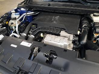 Peugeot 308 SW 1.2 PureTech Blue Lease Executive picture 31