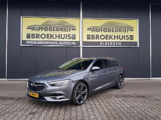 Voiture accidenté Opel Insignia Sports Tourer 1.5 Turbo Innovation 2019/3