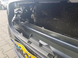 Volvo V-70 2.0 D4 Nordic picture 16