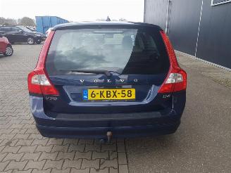 Volvo V-70 2.0 D4 Nordic picture 5
