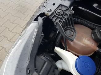 Opel Corsa 1.2 Edition picture 14