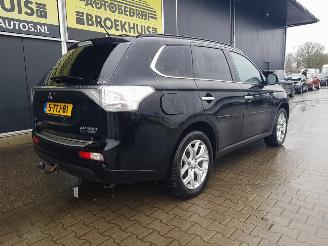 Mitsubishi Outlander 2.0 PHEV instyle picture 8