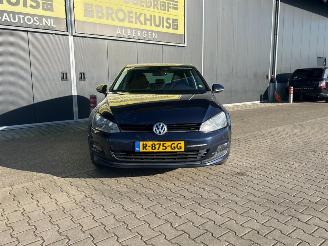 Volkswagen Golf 1.2 TSI Highline picture 3