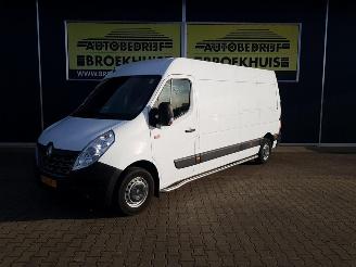 Vaurioauto  passenger cars Renault Master T35 2.3 dCi L3H3 2018/11
