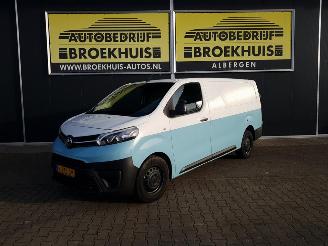 skadebil bedrijf Toyota Proace Worker 2.0 D-4D Cool Comfort Long 2017/7