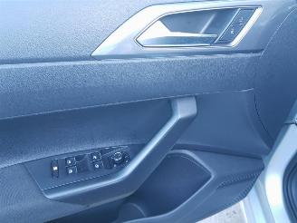 Volkswagen Polo 1.0 TSI Highline picture 24