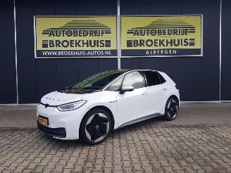 skadebil auto Volkswagen ID.3 First Max 58 kWh 2020/12