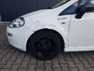 Fiat Punto Evo 0.9 TwinAir Young picture 11