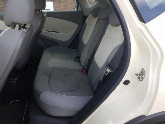 Renault Captur 0.9 TCe Expression picture 15