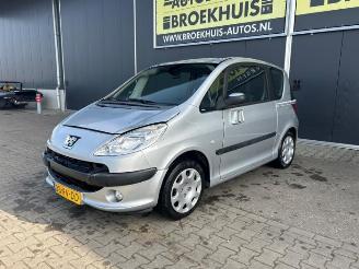 Peugeot 1007 1007 (KM), Hatchback 3-drs, 2004 / 2011 1.4 picture 16