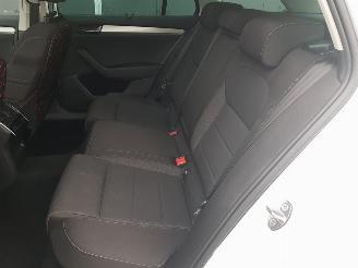 Skoda Superb Combi 1.4 TSI ACT Ambition Business picture 19