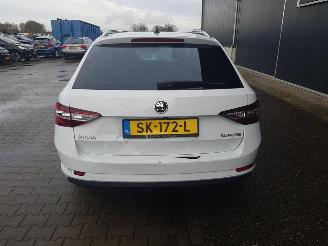 Skoda Superb Combi 1.4 TSI ACT Ambition Business picture 5