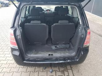 Opel Zafira 1.6 Temptation picture 16