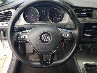 Volkswagen Golf 1.6 TDI Comfortline BlueMotion picture 20
