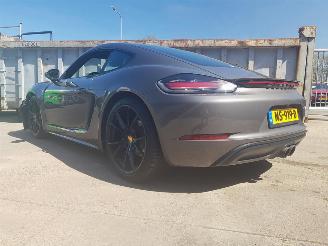 Porsche 718 Cayman 2.0 picture 35