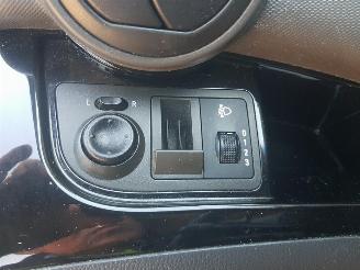 Chevrolet Spark 1.0 16V LS picture 23