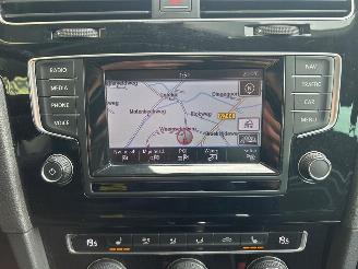 Volkswagen Golf Variant 1.2 TSI Business Edition Connected R DSG picture 27