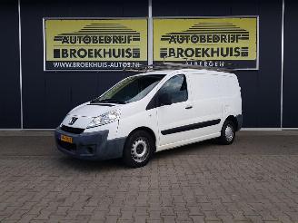 krockskadad bil bedrijf Peugeot Expert 227 2.0 HDI L1H1 2008/2