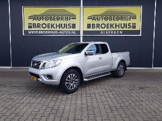 skadebil bedrijf Nissan Navara 2.3 dCi Tekna King Cab 2016/5