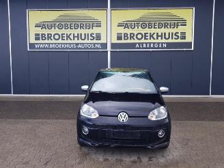 Vrakbiler auto Volkswagen Up! Up! (121), Hatchback, 2011 1.0 12V 75 2015/11