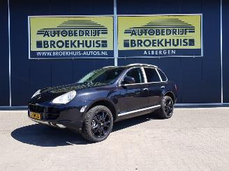 Vaurioauto  passenger cars Porsche Cayenne 4.5 S 2006/1