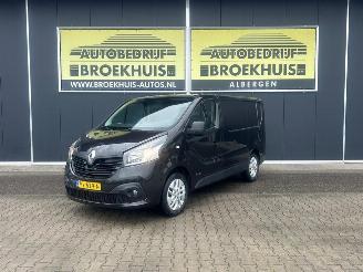 dañado vehículos comerciales Renault Trafic 1.6 dCi T27 L1H1 Comfort 2016/4