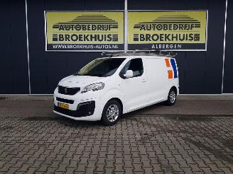 krockskadad bil bedrijf Peugeot Expert 2.0 BlueHDI 120 Standard Asphalt 2019/12
