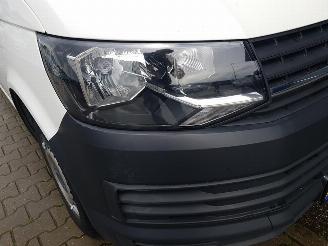 Volkswagen Transporter 2.0 TDI L2H3 Highline Koelwagen picture 34
