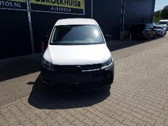 Volkswagen Caddy maxi 2.0 TDI L2H1 BMT Comfortline picture 3