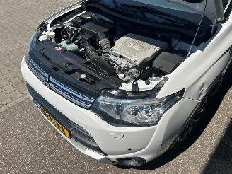 Mitsubishi Outlander 2.0 PHEV Executive Edition picture 12