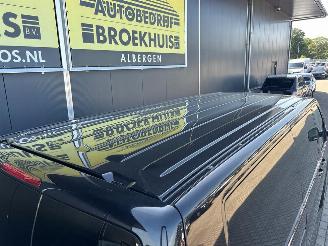 Volkswagen Transporter 2.0 TDI L2H1 DC Comfortline picture 20