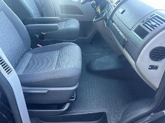 Volkswagen Transporter 2.0 TDI L2H1 DC Comfortline picture 15
