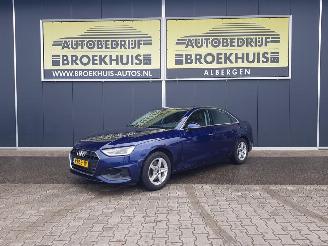 uszkodzony samochody osobowe Audi A4 Limousine 35 TFSI Pro Line 2023/1