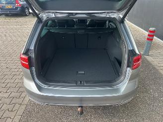 Volkswagen Passat Variant 1.5 TSI Highline Business R picture 27