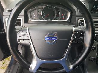 Volvo V-70 1.6 D2 Momentum picture 16