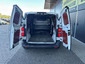 Toyota Proace Electric Worker Standard Range Navigator picture 23