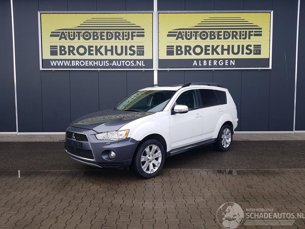 Mitsubishi Outlander 2.2 DI-D InStyle TC-SST