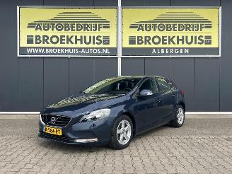 Auto incidentate Volvo V-40 1.6 D2 Kinetic 2012/12