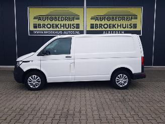 Volkswagen Transporter 2.0 TDI L1H1 26 picture 2