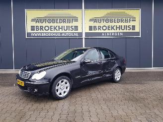 Unfallwagen Mercedes C-klasse 180 K. Elegance 2006/2