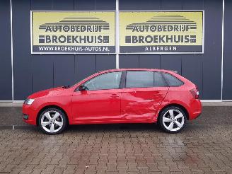 Skoda Rapid Spaceback 1.2 TSI Greentech Style picture 2