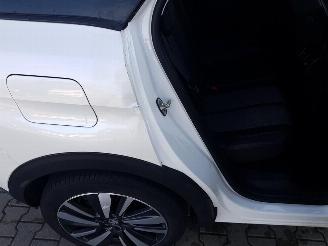 Peugeot 3008 1.2 PureTech Première picture 10