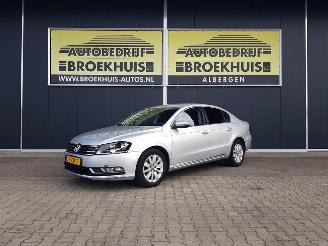 krockskadad bil auto Volkswagen Passat 1.4 TSI Comfort Executive Line BlueMotion 2012/6