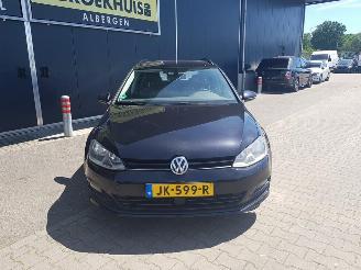 Volkswagen Golf 1.6 TDI Highline DSG picture 3