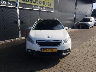 Peugeot 2008 1.2 PureTech Active picture 3