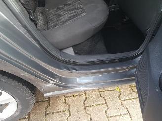 Volkswagen Polo 1.0 Comfortline picture 10